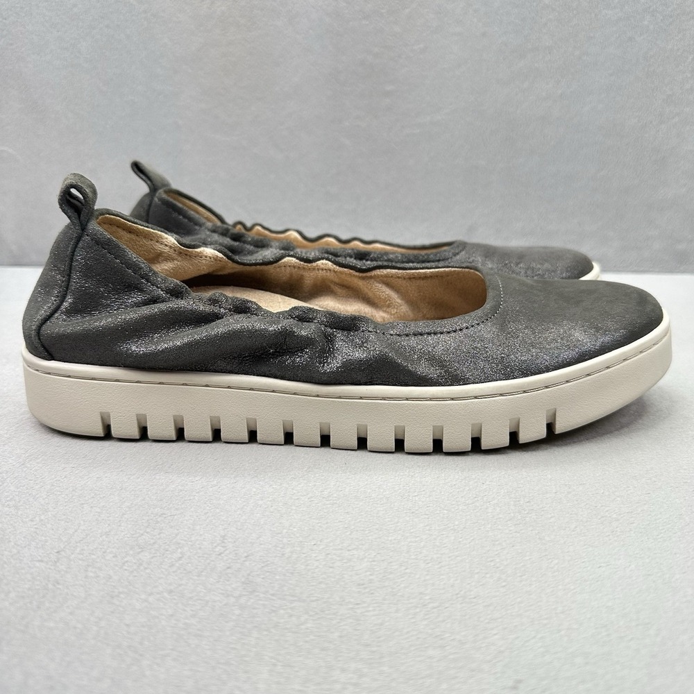 Vionic Uptown Ballet Womens Size 9 Loafer Grey Metallic Leather Comfort Shoe